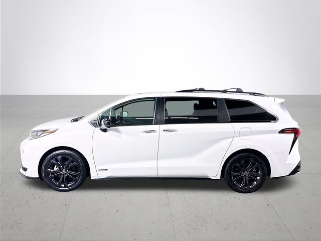 2021 Toyota Sienna XSE