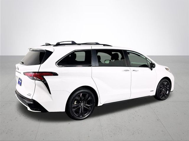 2021 Toyota Sienna XSE