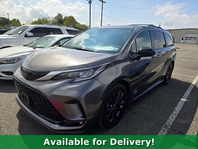 2021 Toyota Sienna XSE