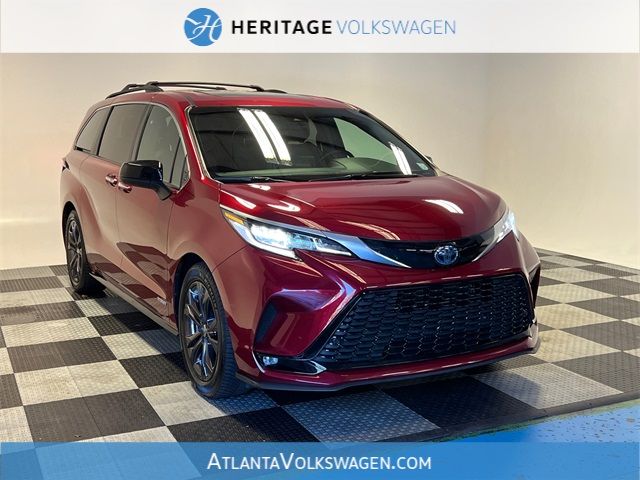 2021 Toyota Sienna XSE