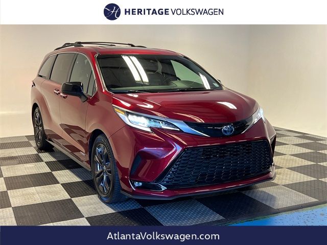 2021 Toyota Sienna XSE