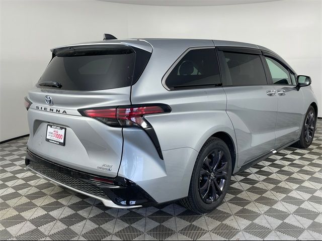 2021 Toyota Sienna XSE