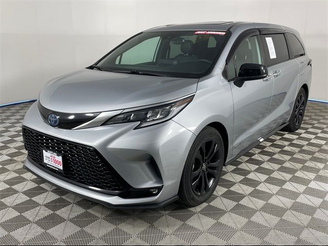 2021 Toyota Sienna XSE