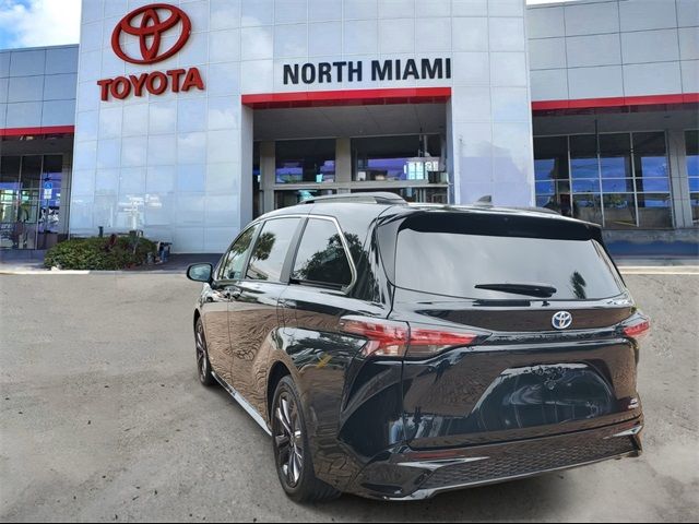 2021 Toyota Sienna XSE