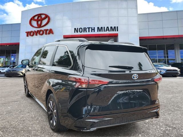 2021 Toyota Sienna XSE