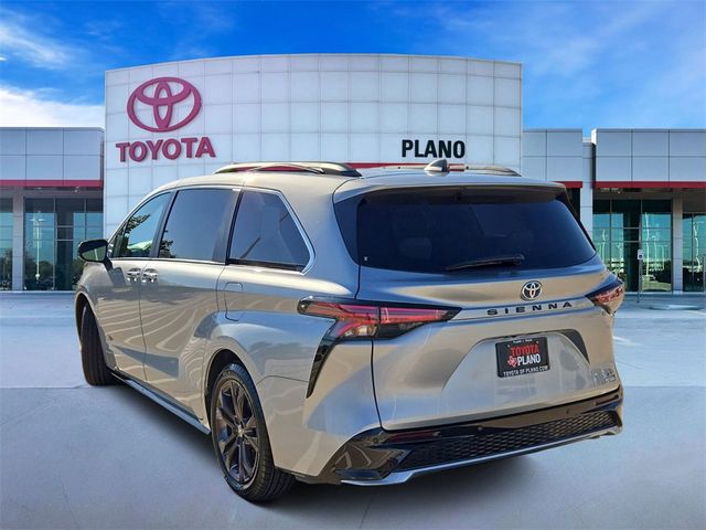 2021 Toyota Sienna XSE