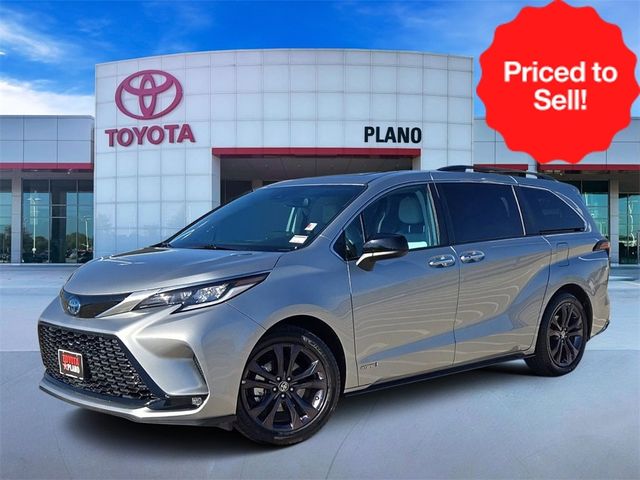 2021 Toyota Sienna XSE