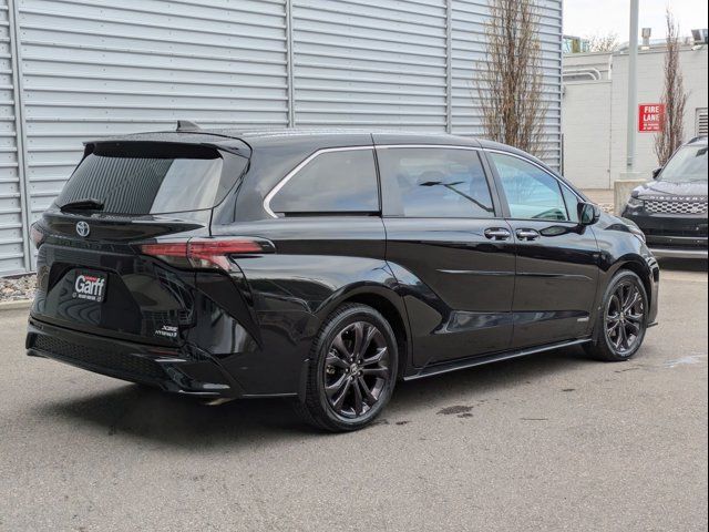 2021 Toyota Sienna XSE