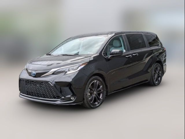 2021 Toyota Sienna XSE