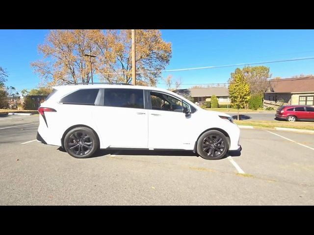 2021 Toyota Sienna XSE