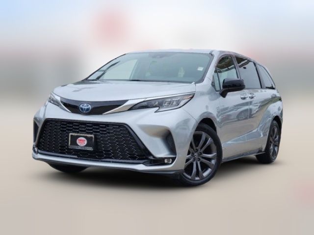 2021 Toyota Sienna XSE