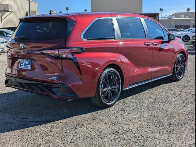 2021 Toyota Sienna XSE