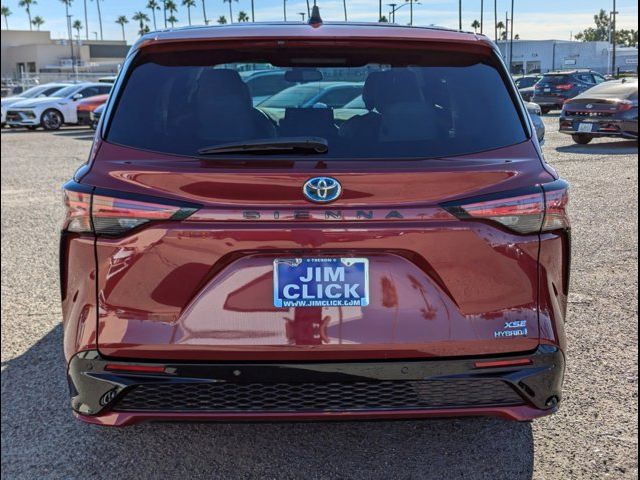 2021 Toyota Sienna XSE