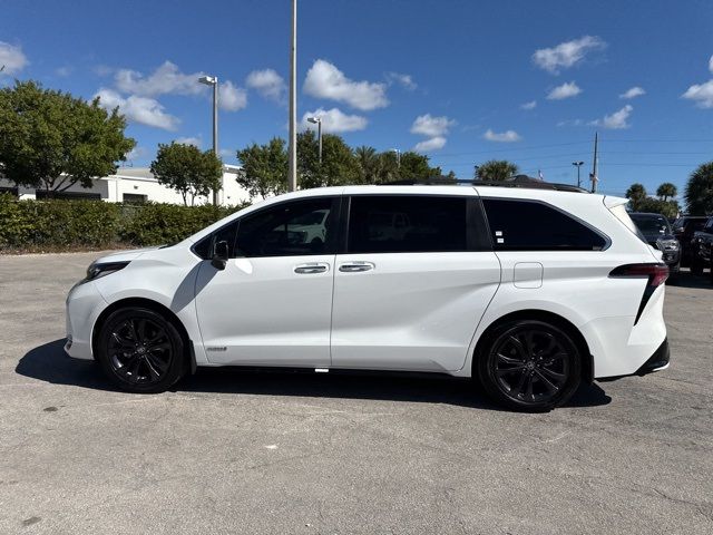 2021 Toyota Sienna XSE