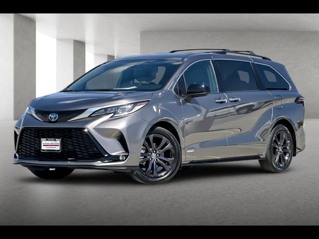 2021 Toyota Sienna XSE