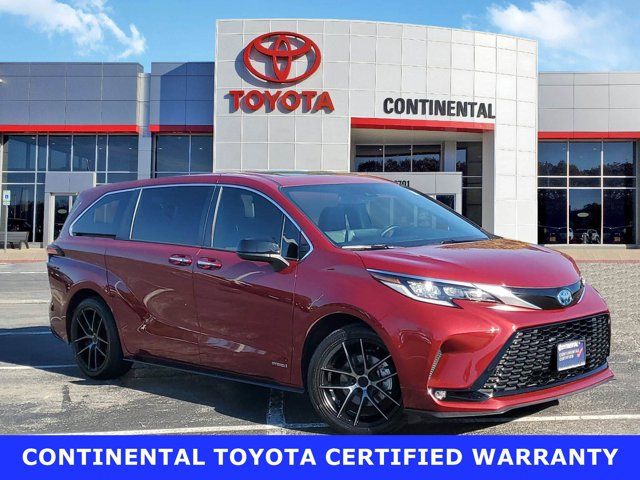 2021 Toyota Sienna XSE