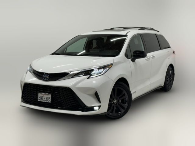 2021 Toyota Sienna XSE