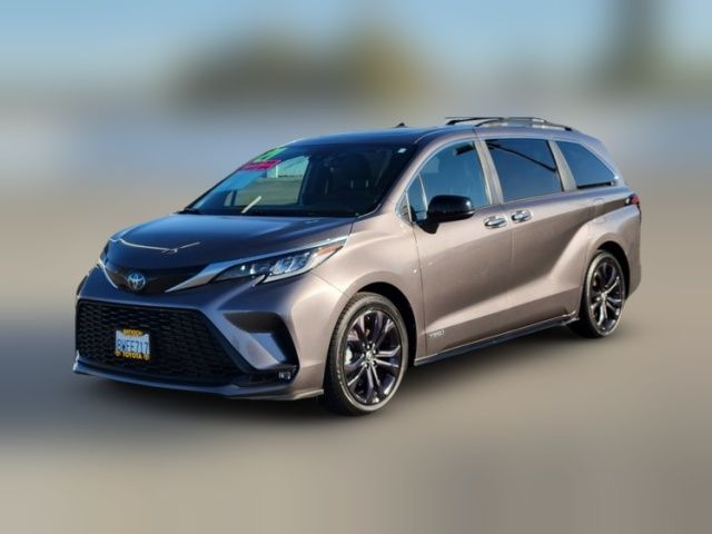 2021 Toyota Sienna XSE