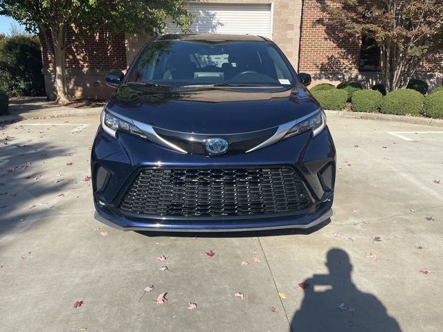 2021 Toyota Sienna XSE