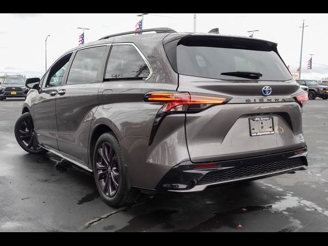 2021 Toyota Sienna XSE