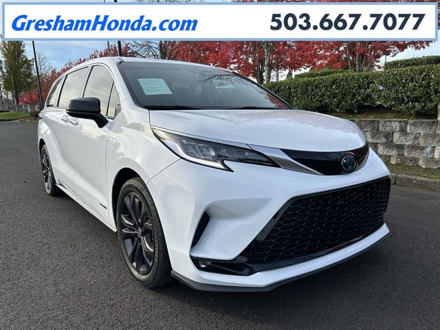 2021 Toyota Sienna XSE