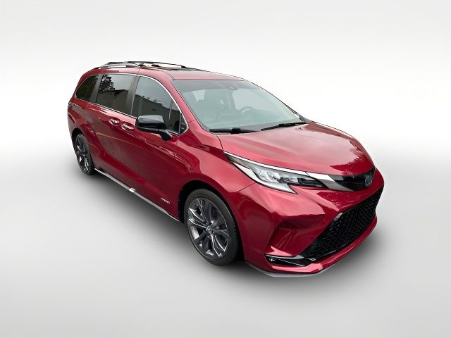 2021 Toyota Sienna XSE