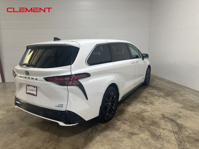 2021 Toyota Sienna XSE