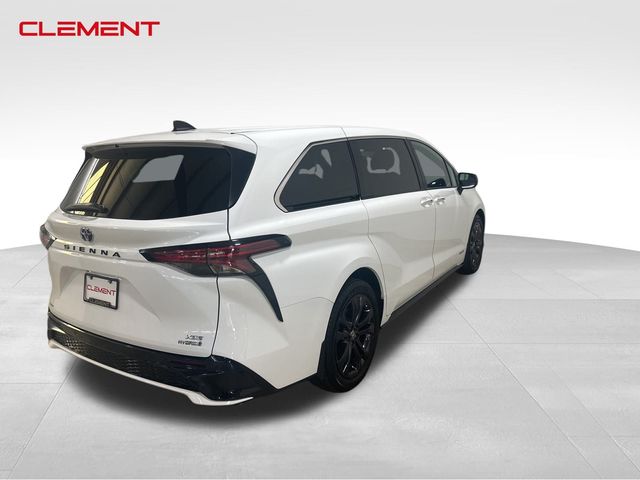 2021 Toyota Sienna XSE