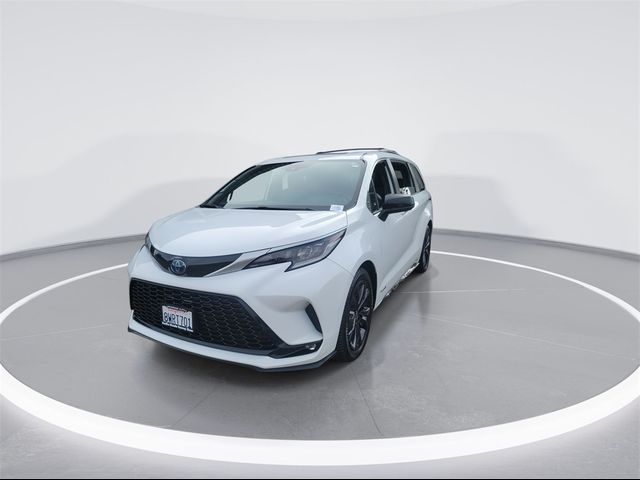 2021 Toyota Sienna XSE