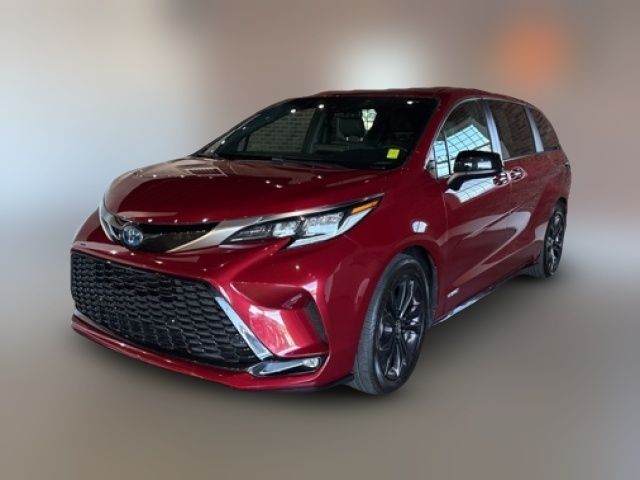 2021 Toyota Sienna XSE