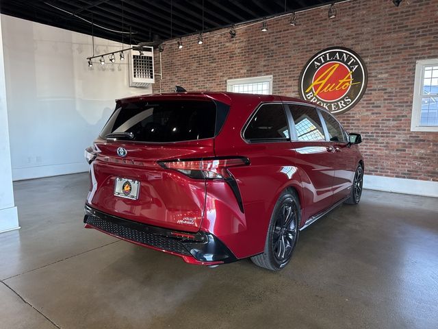 2021 Toyota Sienna XSE