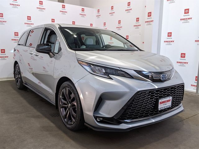 2021 Toyota Sienna XSE