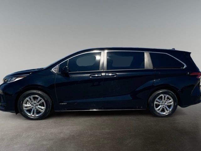 2021 Toyota Sienna XSE