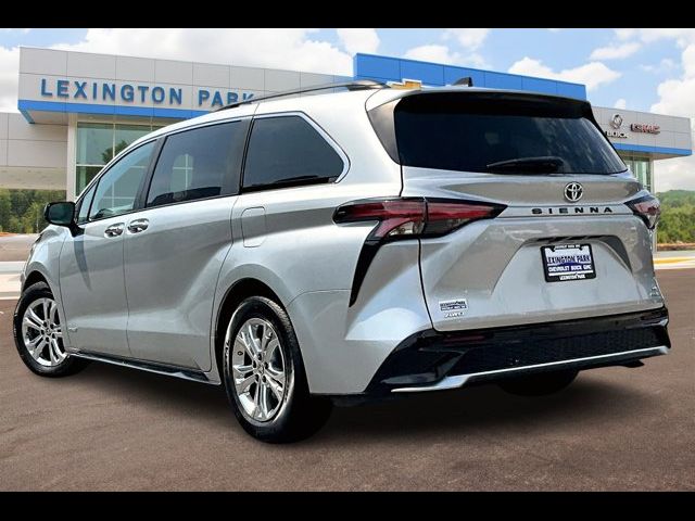 2021 Toyota Sienna XSE