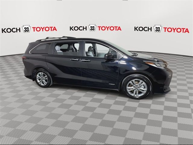 2021 Toyota Sienna XSE