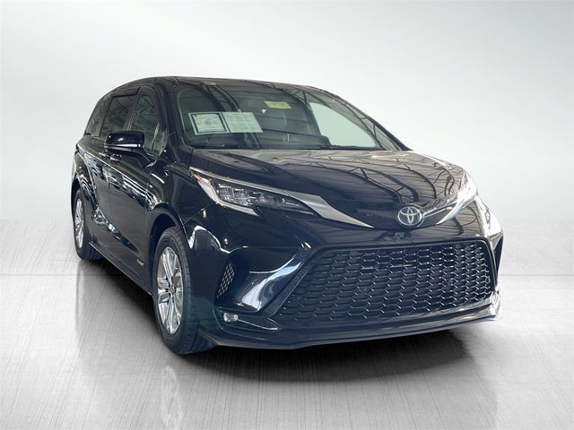 2021 Toyota Sienna XSE