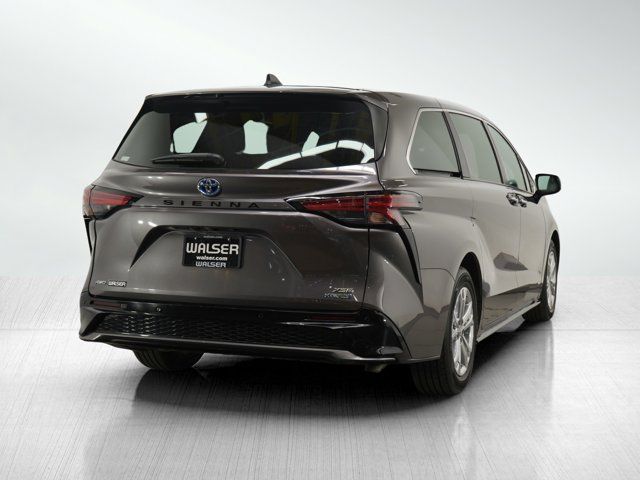 2021 Toyota Sienna XSE