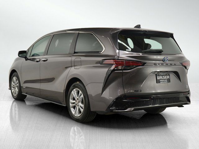 2021 Toyota Sienna XSE