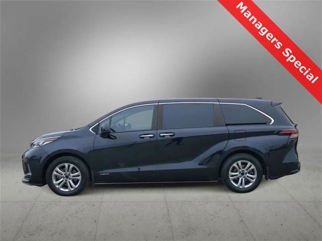 2021 Toyota Sienna XSE