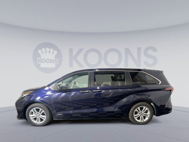 2021 Toyota Sienna XSE