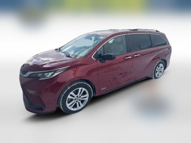 2021 Toyota Sienna XSE