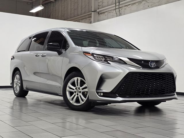 2021 Toyota Sienna XSE