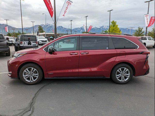 2021 Toyota Sienna XSE