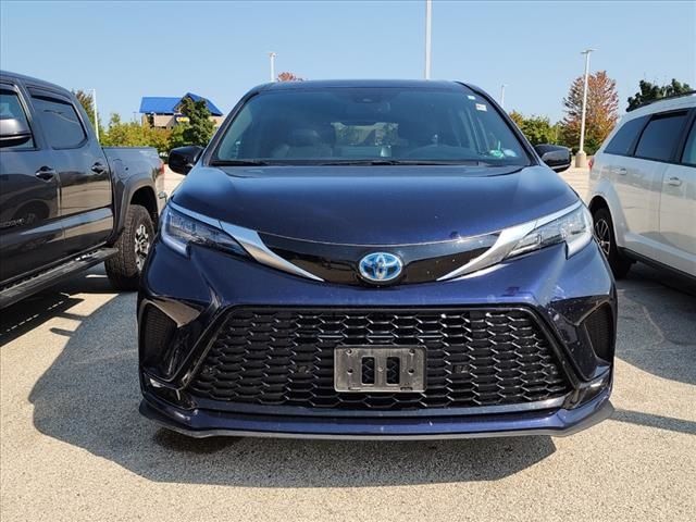 2021 Toyota Sienna XSE