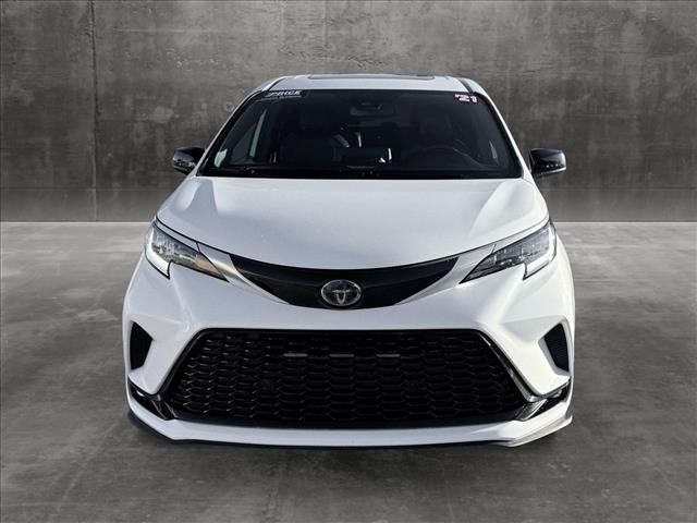 2021 Toyota Sienna XSE