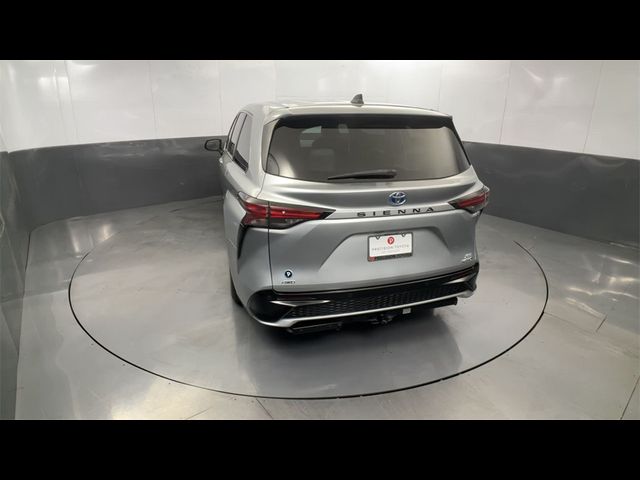 2021 Toyota Sienna XSE