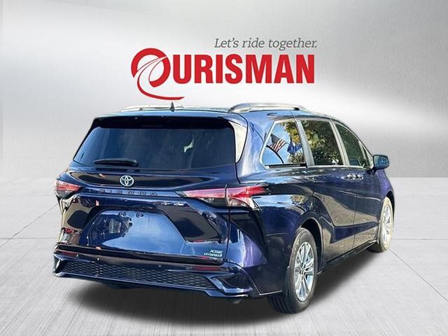 2021 Toyota Sienna XSE