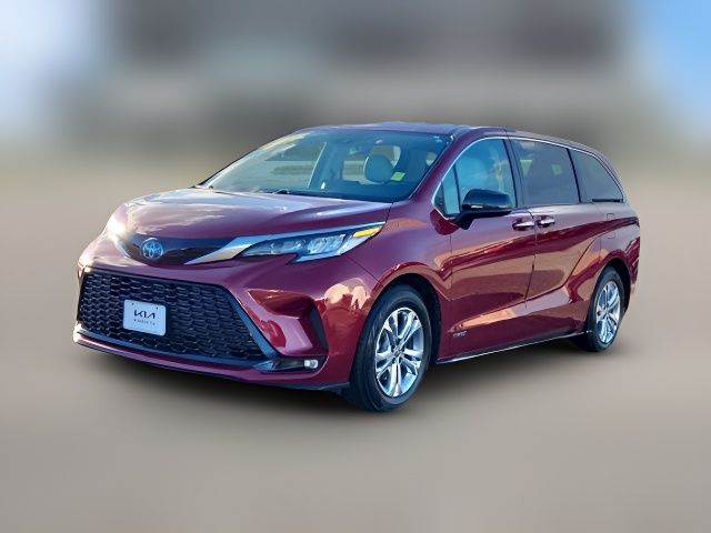 2021 Toyota Sienna XSE