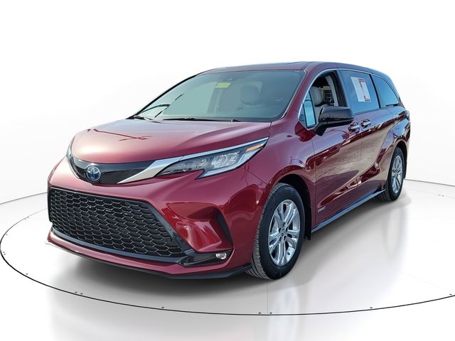 2021 Toyota Sienna XSE