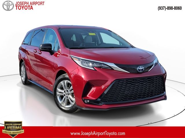 2021 Toyota Sienna XSE